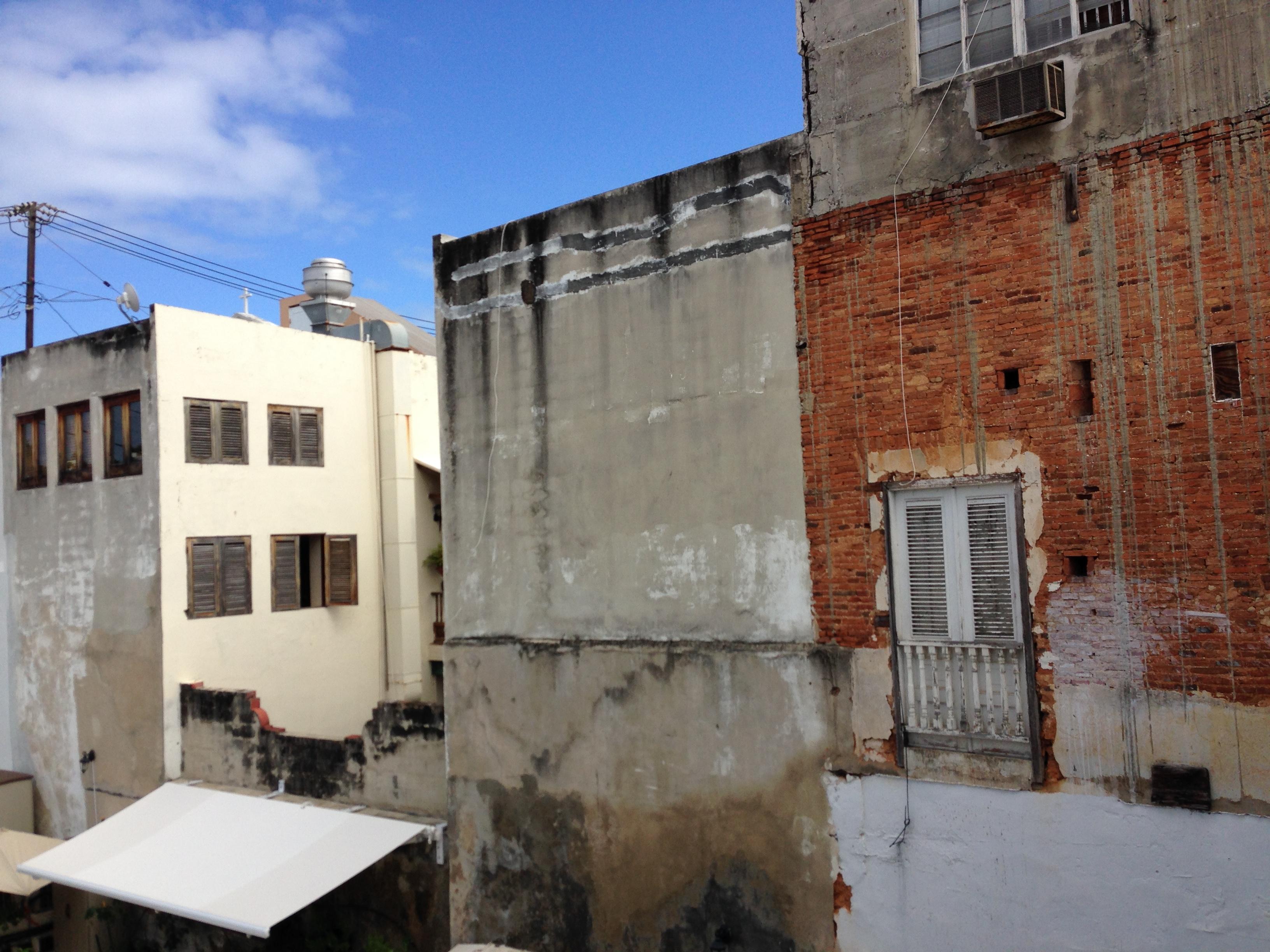 Calle de la Fortaleza 61 - Iglesia Presbiteriana Hugh O’Neill Memorial - San Juan (Viejo San Juan) - 2015 00014